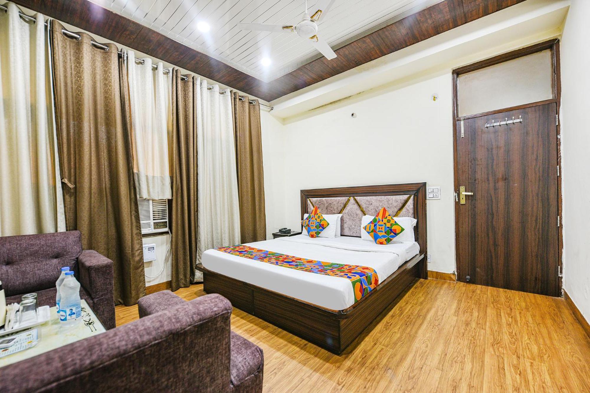 Fabhotel Royal Inn Chandīgarh 외부 사진