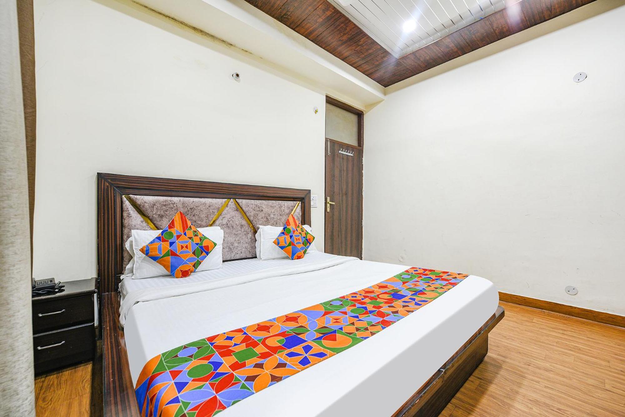 Fabhotel Royal Inn Chandīgarh 외부 사진