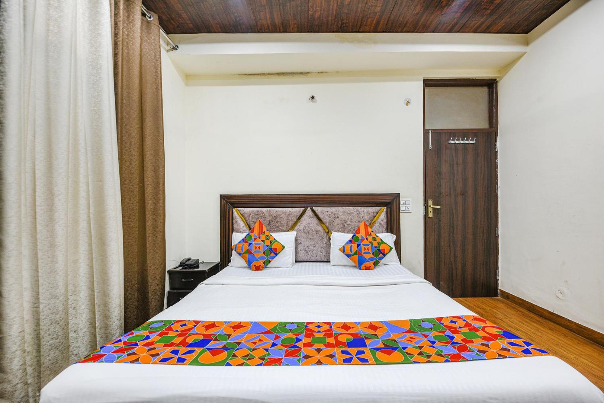 Fabhotel Royal Inn Chandīgarh 외부 사진