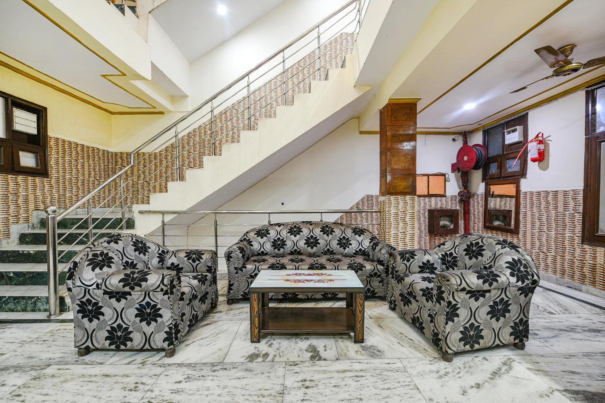 Fabhotel Royal Inn Chandīgarh 외부 사진